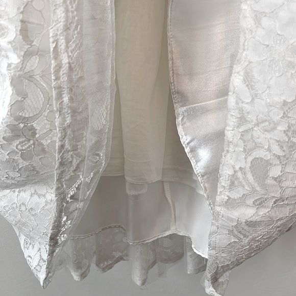 🌟Gorgeous Light Cream Flower Girl Dress (4T) - Picture 9 of 9